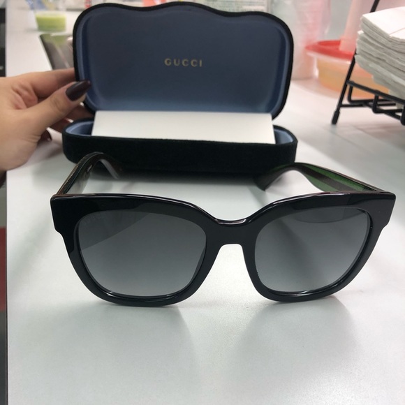Gucci Sunglasses - Picture 2 of 8
